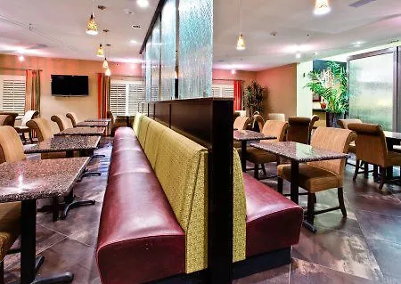 Holiday Inn Express Hotel & Suites Dallas South - Desoto By Ihg 