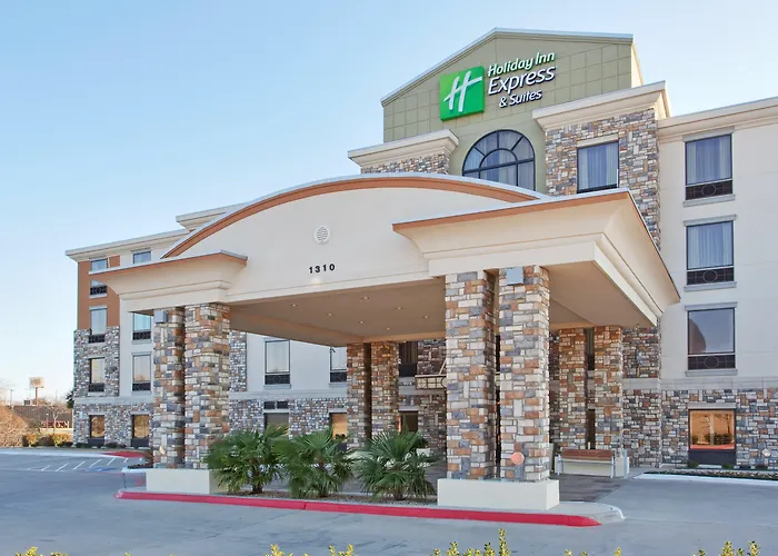 Holiday Inn Express Hotel & Suites Dallas South - Desoto By Ihg