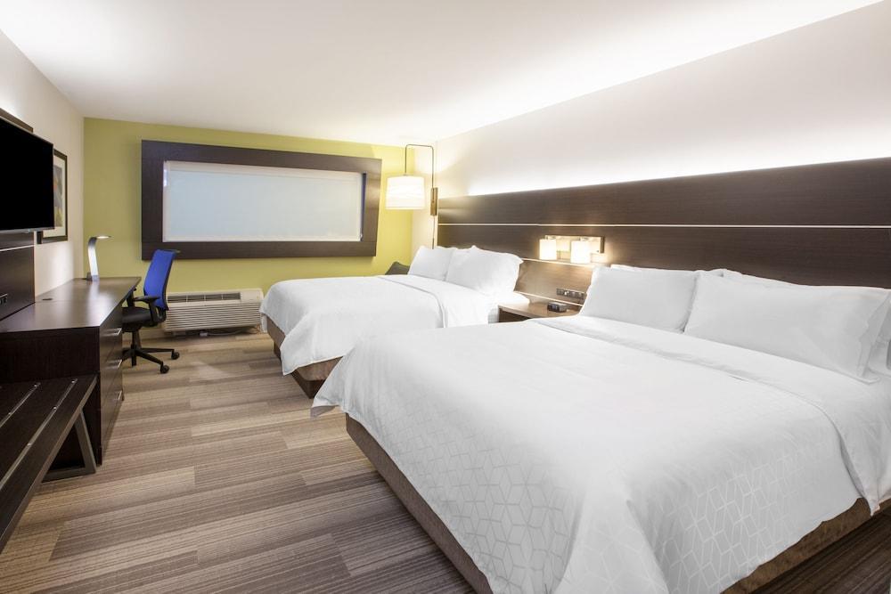 Express & Dallas South - By Ihg