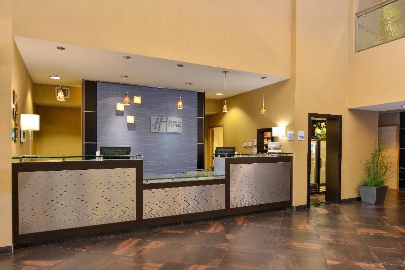 Hotel Express & Dallas South - By Ihg
